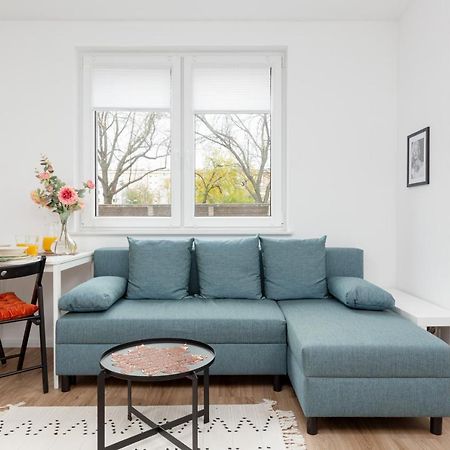 Studio Apartment Ochota Siemienskiego By Noclegi Renters Warsawa Bagian luar foto