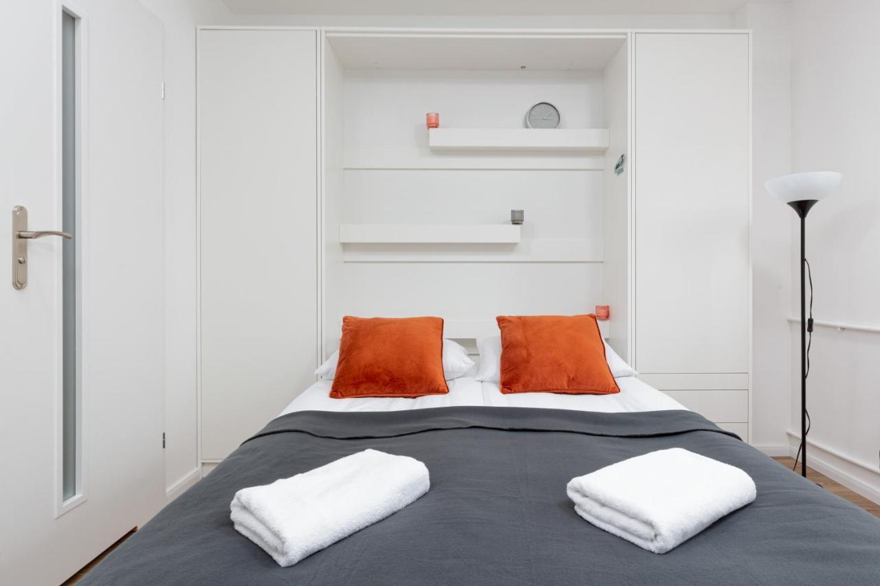 Studio Apartment Ochota Siemienskiego By Noclegi Renters Warsawa Bagian luar foto